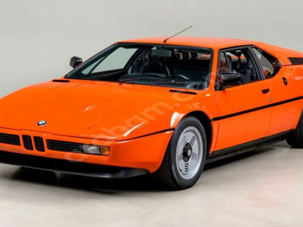 bmw m1 otomobil