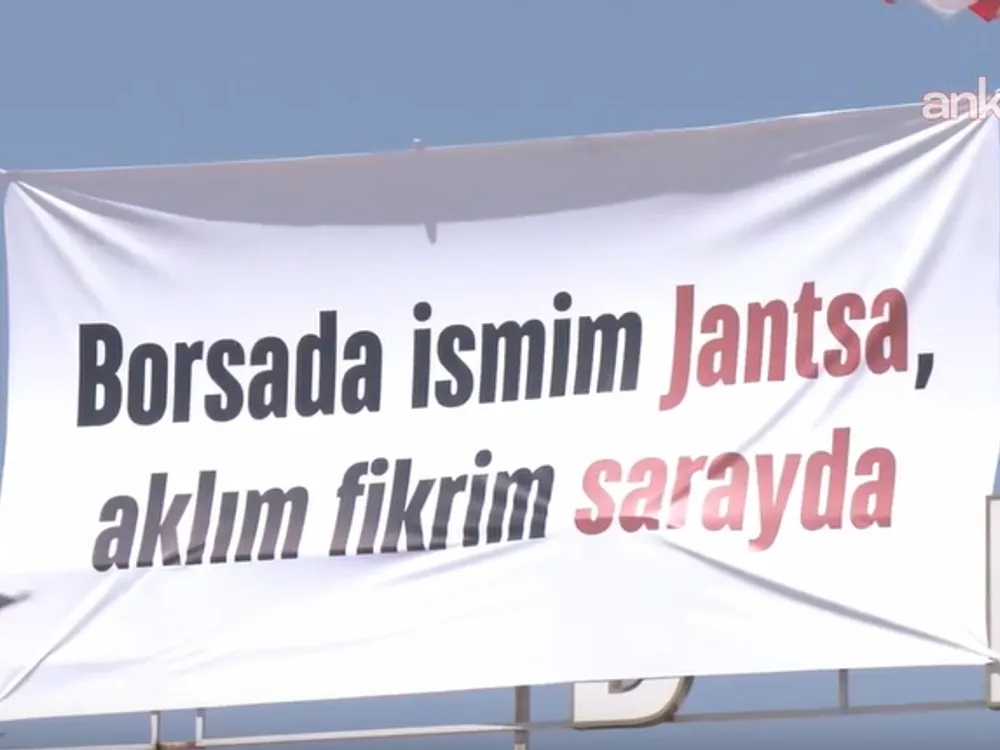 özlem çerçioğlu2