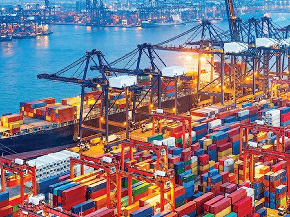 Dış ticaret konyeynır