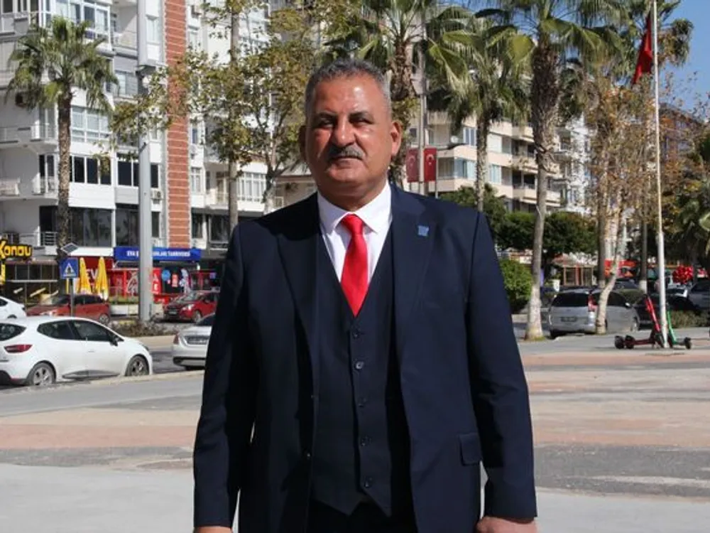 Emlakçılar Odası Başkanı Mehmet Sinan Canpolat