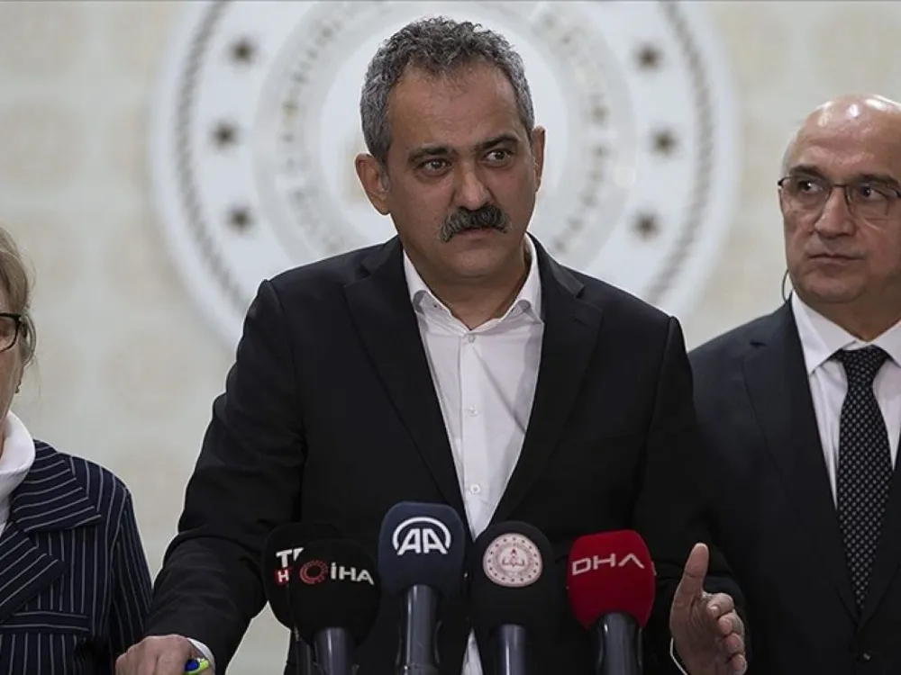 Milli Eğitim Bakanı Mahmut Özer