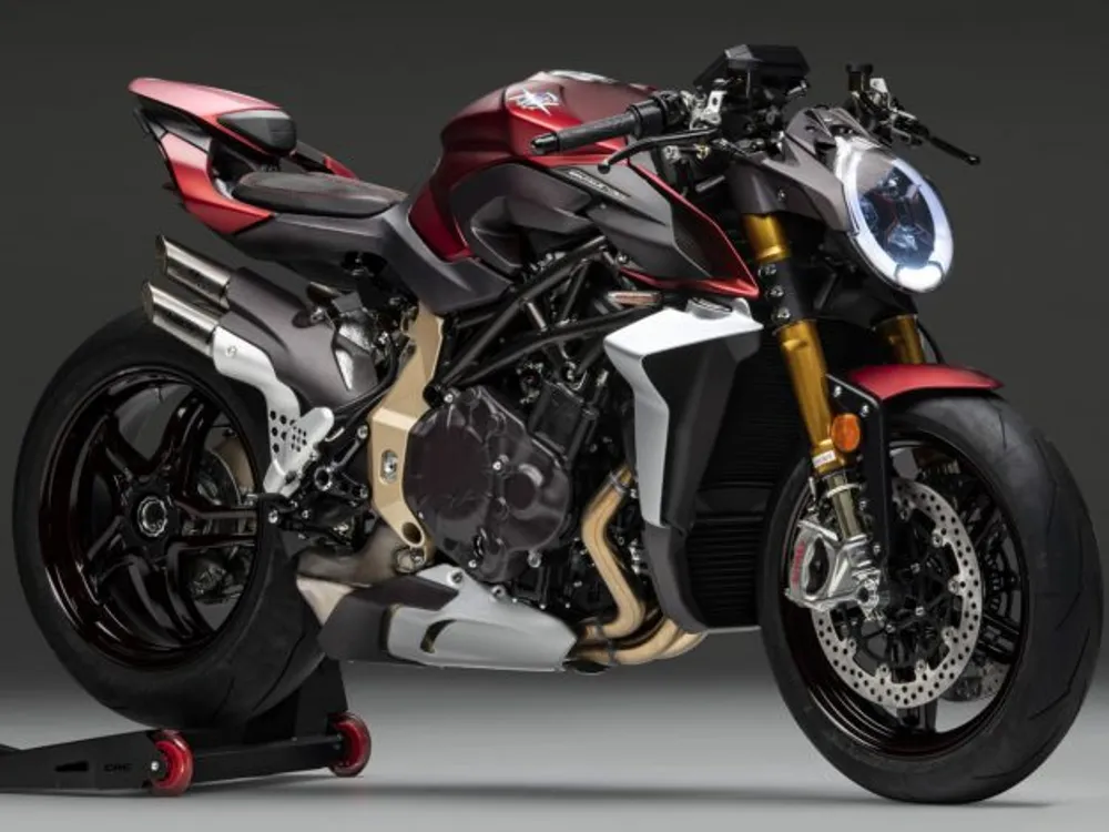 mv-agusta-1