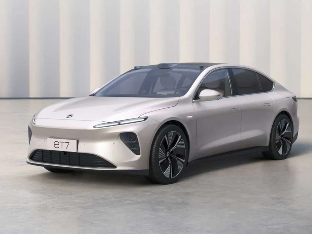 NİO-ET7