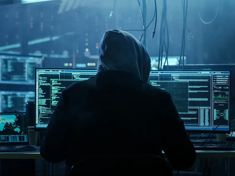 Siber saldırı casus hacker