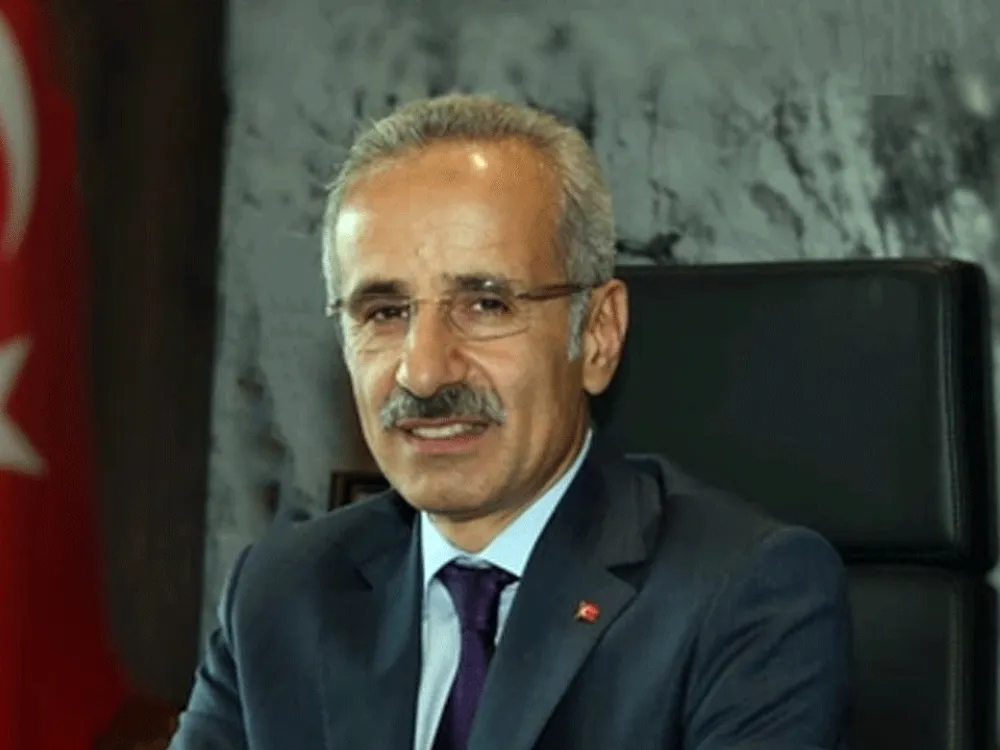 Ulaştırma ve Altyapı Bakanı Abdulkadir Uraloğlu 1