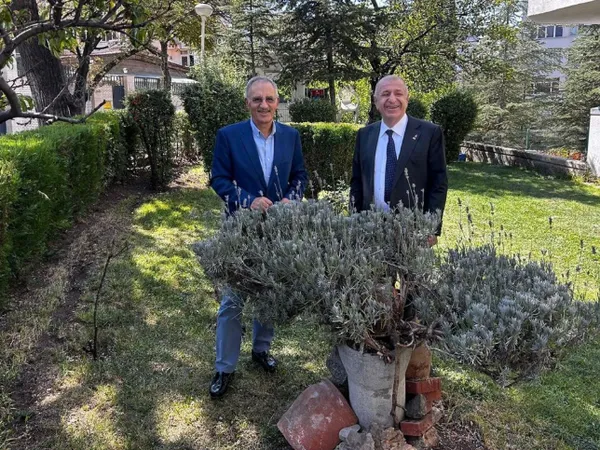 ümit özdağ saygı öztürk 