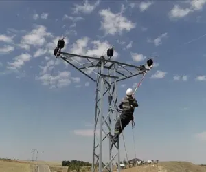  elektrik dağıtım elektrik taşıyan direkler