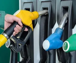 petrol akaryakıt