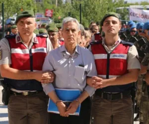 akın öztürk