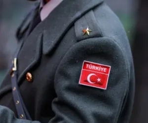 teğmen atatürk saygı 