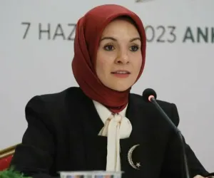 Bakan Mahinur Özdemir Göktaş