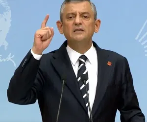 özgür özel