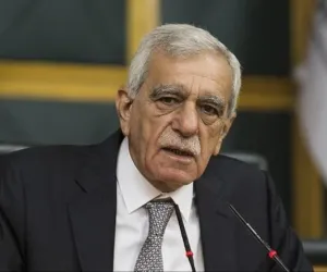 ahmet türk