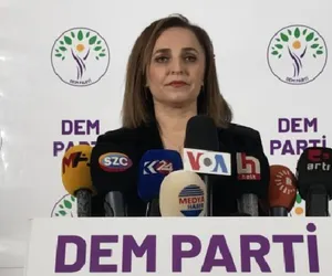 DEM Parti Sözcüsü Ayşegül Doğan