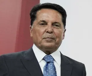 ahmet özer