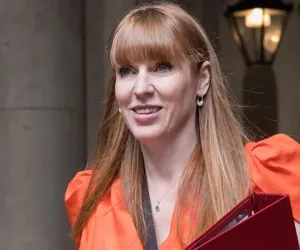 İngiltere Başbakan Yardımcısı Angela Rayner