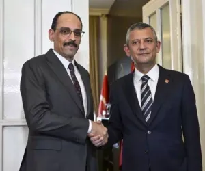 ibrahim kalın Özgür özel