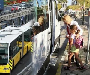 öğrenci servisi ara.