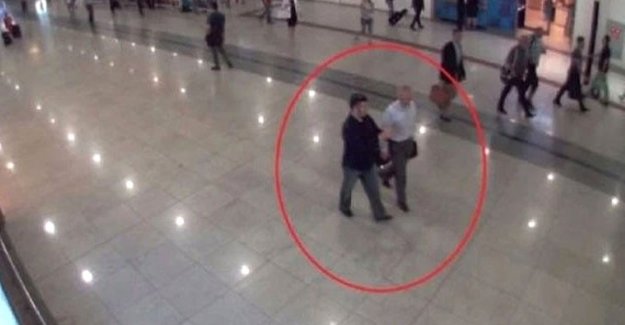 Adil Öksüz'ü havalimanında karşılayan kişi Rusya imamı çıktı