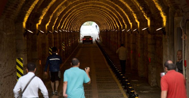 İki asırlık Beylerbeyi Sarayı Tüneli trafiğe açıldı
