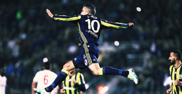 Fenerbahçe Kardemir Karabükspor'a gol oldu yağdı