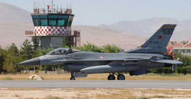 Konya 3. Ana Jet Üs Komutanlığı'nda FETÖ operasyonu: 40 gözaltı