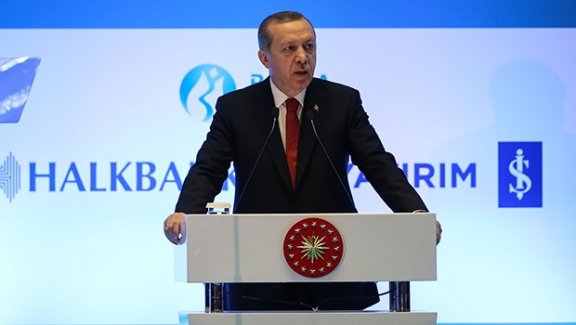 Cumhurbaşkanı Erdoğan: Finans sektörünü parayı kasada tutması gaflet
