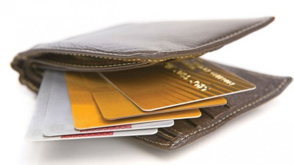 Merkez Bankası kredi kart faizlerini indirdi yeterli bulunmadı
