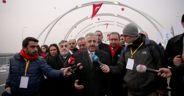Bakan Arslan, Avrasya Tüneli'nin vatandaşa açılacağı tarihi açıkladı