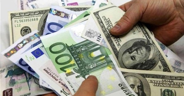 Dolar ve Euro yeni rekor kırdı