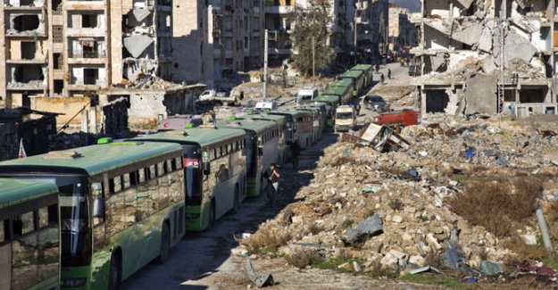 Halep'te son dakika gelişme! Otobüsler yeniden şehre girdi!