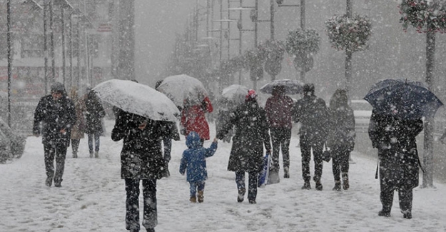 Meteoroloji İstanbul'u uyardı kar geri geliyor