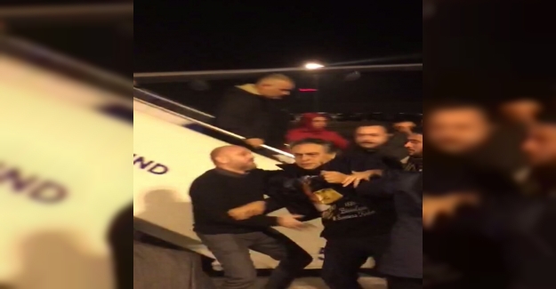 Barbaros Şansal İstanbul’da tepkiyle karşılandı