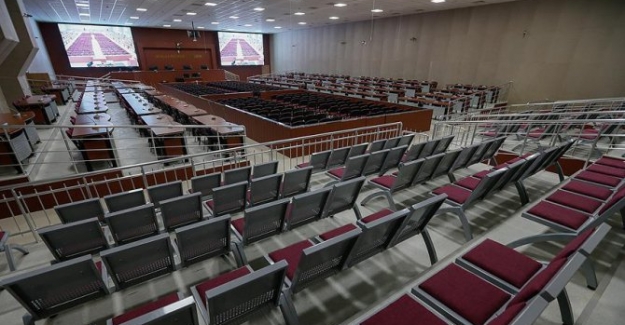 Baronun atadığı avukat Gülen’i savunmayı kabul etmedi