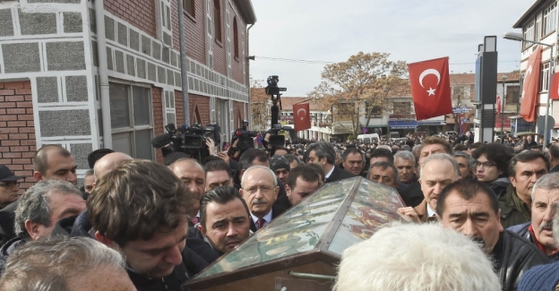 Cenaze törenine Kılıçdaroğlu da katıldı