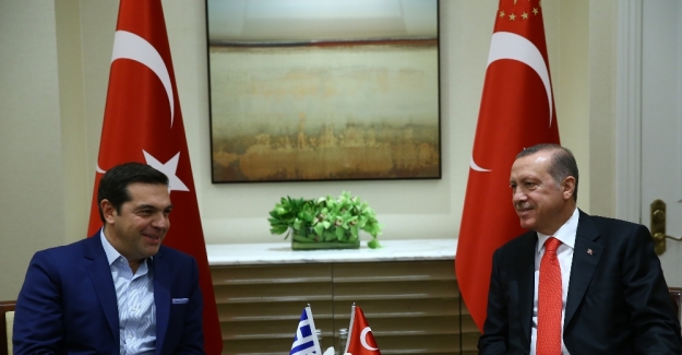 Cumhurbaşkanı Erdoğan Çipras ile görüştü