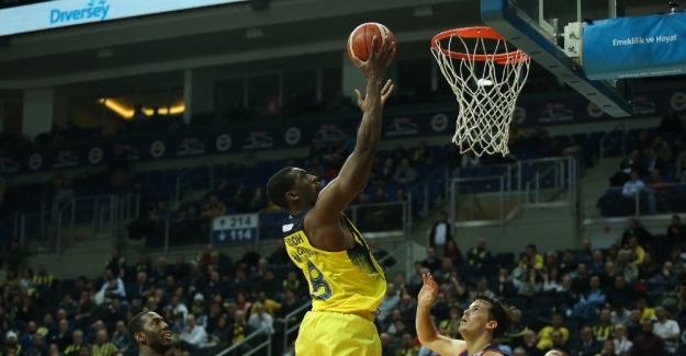 Anadolu Efes Fenerbahçe derbisinin galibi belli oldu