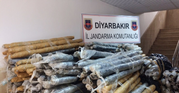 Diyarbakır’da 416 kilo esrar ele geçirildi