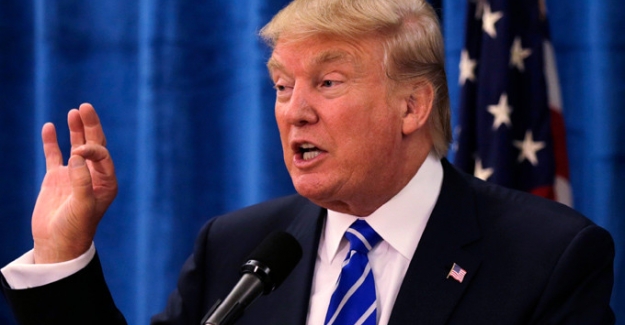 Donald Trump kararlarını uygulamayan Bakanı görevden aldı