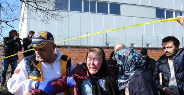 Eşi ve annesi cesedi görünce feryat etti