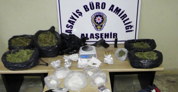 Manisa’da 100 bin TL’lik uyuşturucu ele geçirildi