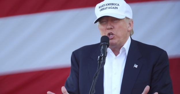 Trump: Sadece aptallar Rusya ile ilişkilerin bozulmasını ister