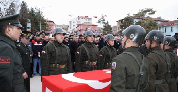 Şehit uzman çavuş Faruk Yüksel memleketine uğurlandı