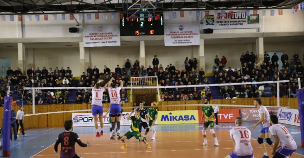 Tokat Belediye Plevnespor sahasında kazandı