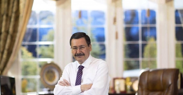 Melih Gökçek Trump'ın olayını Cumhurbaşkanına benzetti