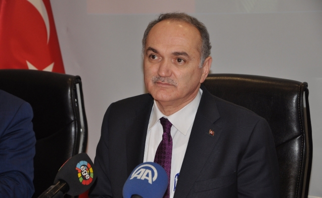 Bakan Özlü’den