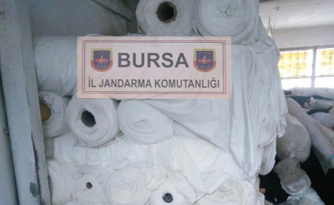 Çalıştığı fabrikadan 1 milyonluk kumaş çaldı