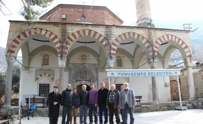 Cemaat tarihi camiye girmeye korkuyor