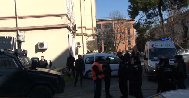 Cerrahpaşa’daki polis memuru ikna edildi