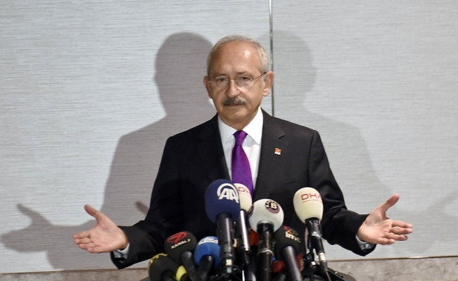 Kılıçdaroğlu darp edilen başörtülü kızı ziyaret edecek